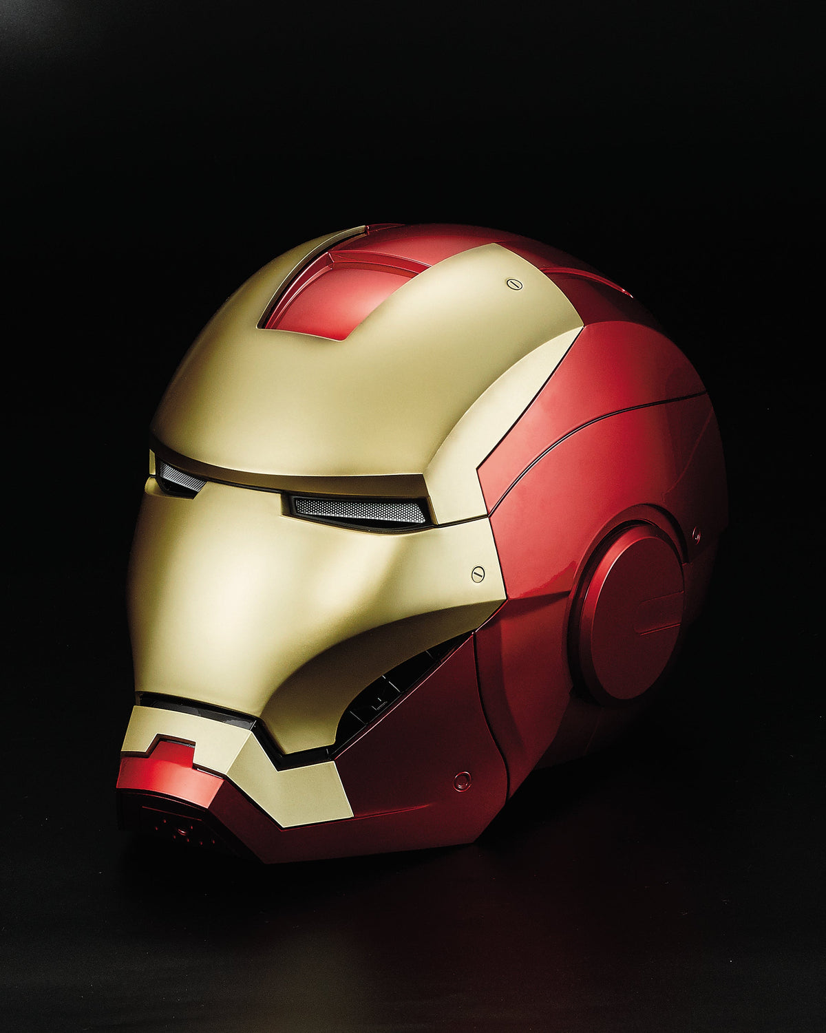 Iron Man Mark 7 Wearable Helmet & Bluetooth Speaker