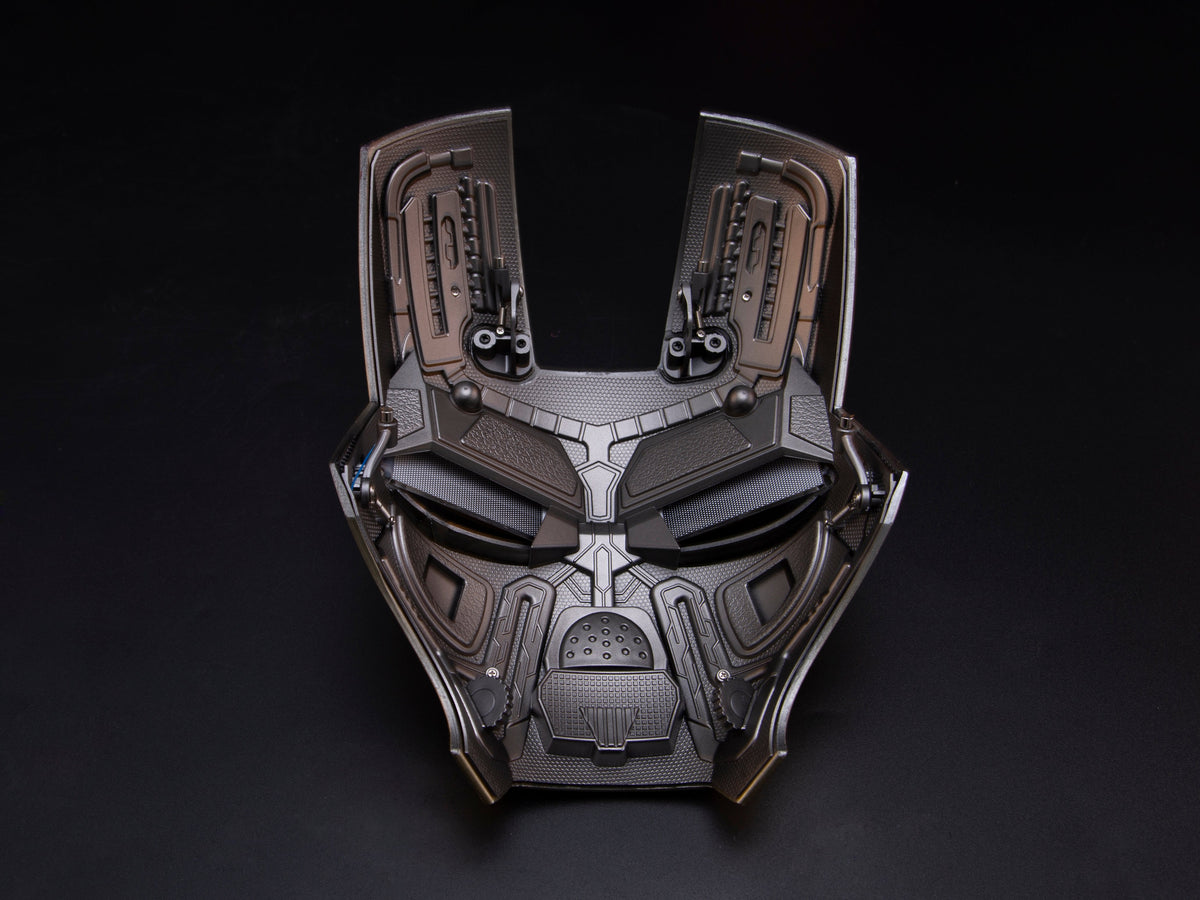 Iron Man Mark 7 Wearable Helmet & Bluetooth Speaker