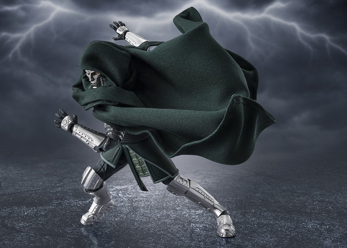 [PREORDER] SH Figuarts Doctor Doom (Avengers: Doomsday)