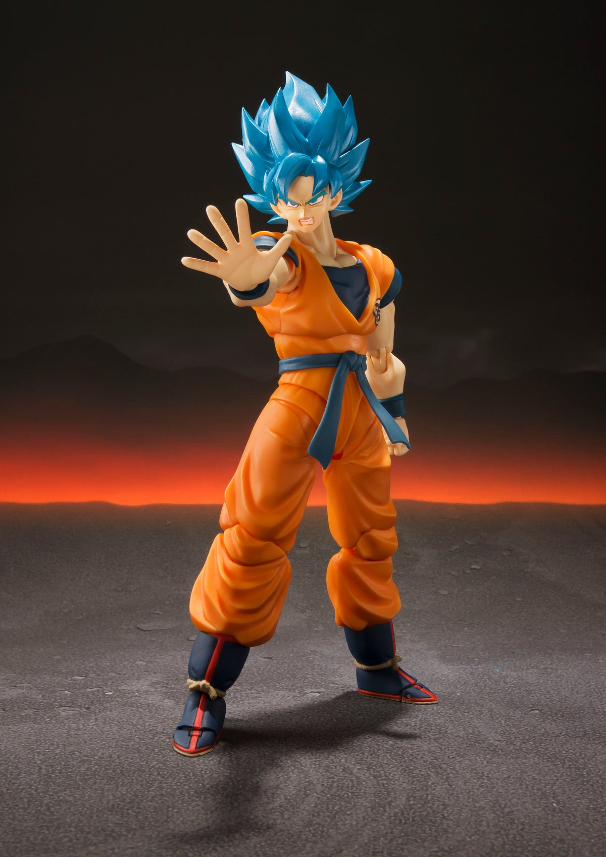 SH Figuarts Super Saiyan God Super Saiyan Goku Super (Reissue)